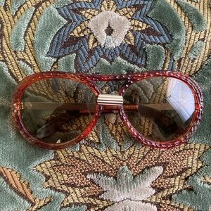 Vintage sunglasses from Greece🥀🩸💋
